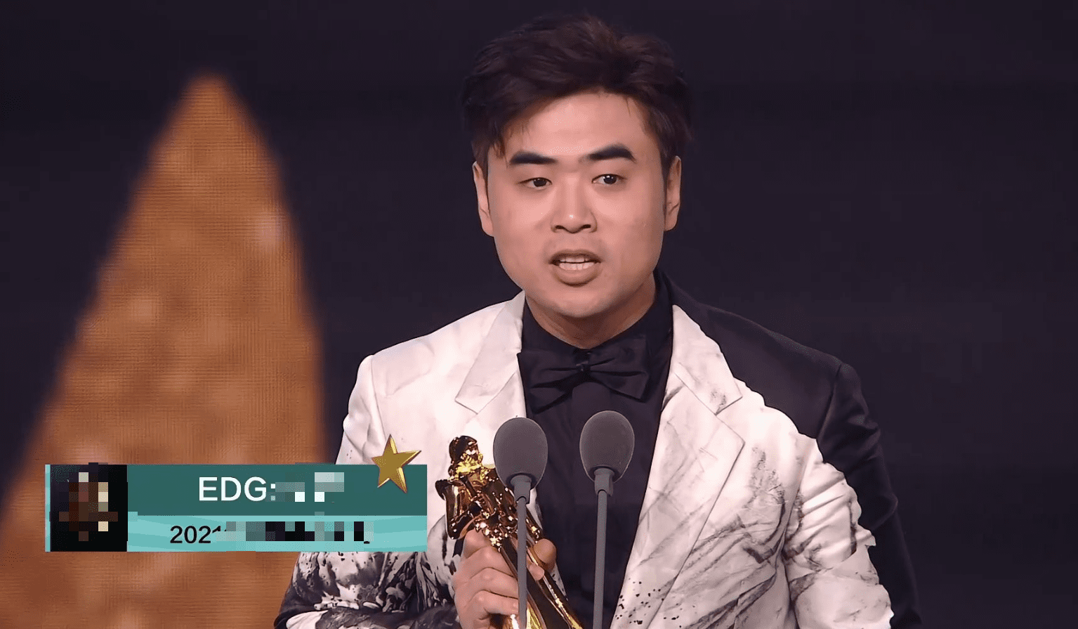 KenZhu's statements imply that Coach Daeny is a 