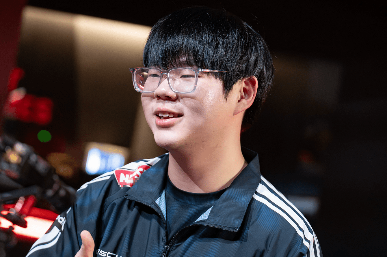 Lazyfeel had an outstanding match, helping DRX defeat BRO