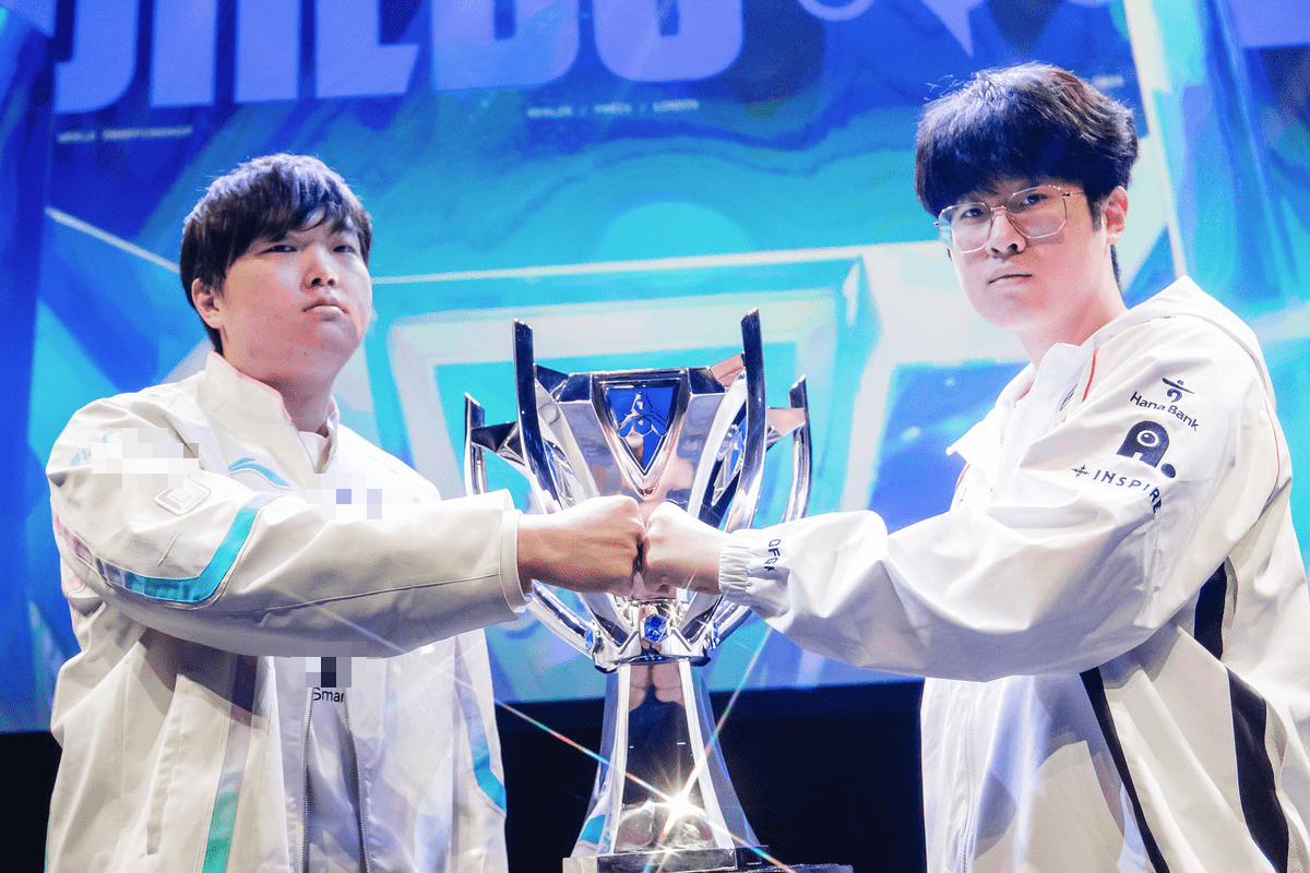 Bin is commented by LPL fans as never reaching Zeus's level