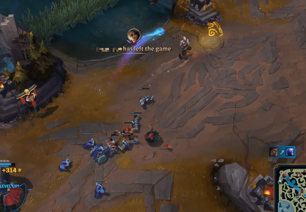 ... the League of Legends servers suddenly became extremely laggy and then all 10 players disconnected