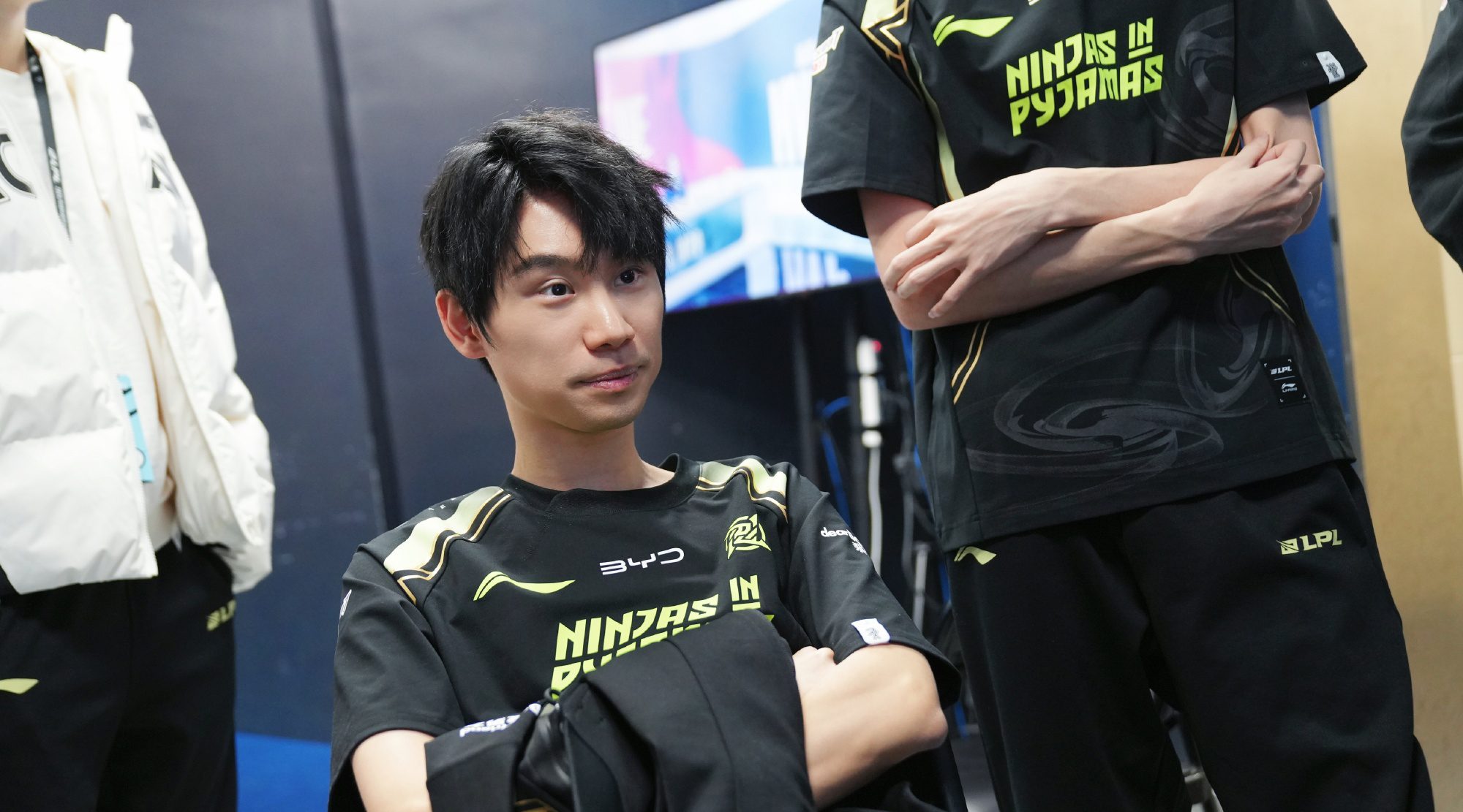 Doinb has a perfect official return day defeating IG