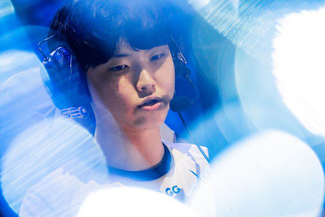 Chovy is the player closest to Faker in the current rankings, but still over 300 wins behind.