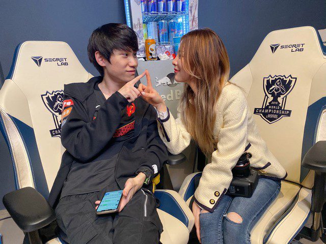 In fact, Esports fans, especially League of Legends fans, are comfortable with players having wives/girlfriends and even refer to it as a 'benefit'.