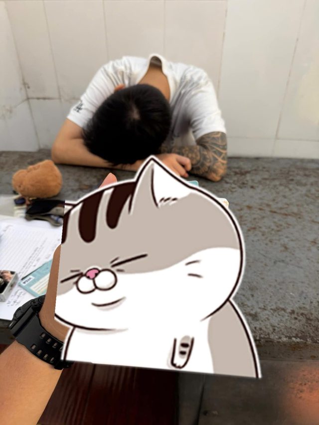 Image of streamer S. reportedly at a government agency circulated not long ago.