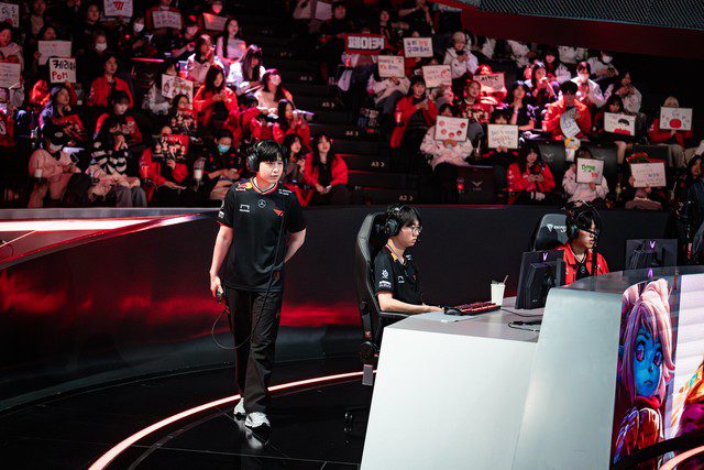 If T1 allows Doran to return to his familiar playstyle, it could maximize Gumayusi's power and lighten the load for Faker - Oner.