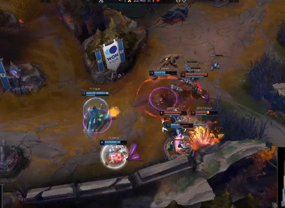 Ruler's ultimate from Varus was completely countered by Mikael's Crucible