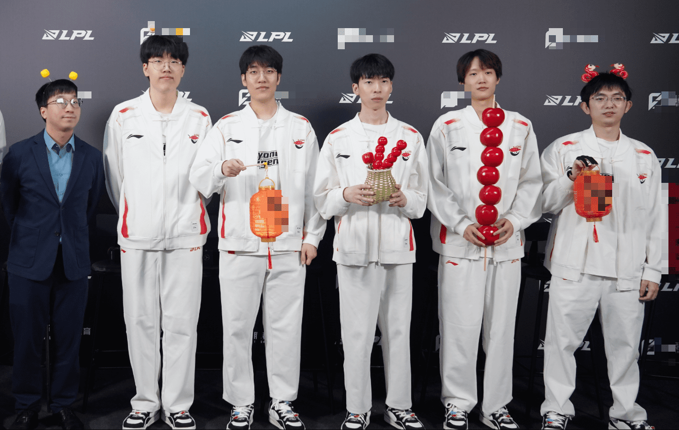 The team previously viewed as 'underdogs' like AL has also heavily invested in the 2025 season and has won the 2024 Demacia Cup