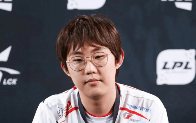 Former world champion - Imp achieves an unexpected feat despite being diagnosed with level 4 mental illness and exempted from service a few years ago.