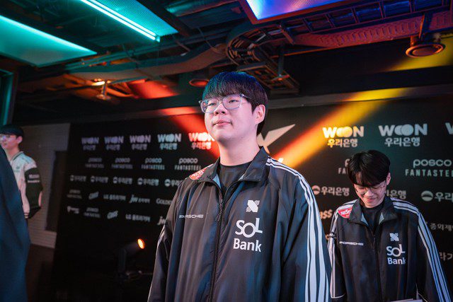 LazyFeel will still be with DRX but he must wait for the next tournament.