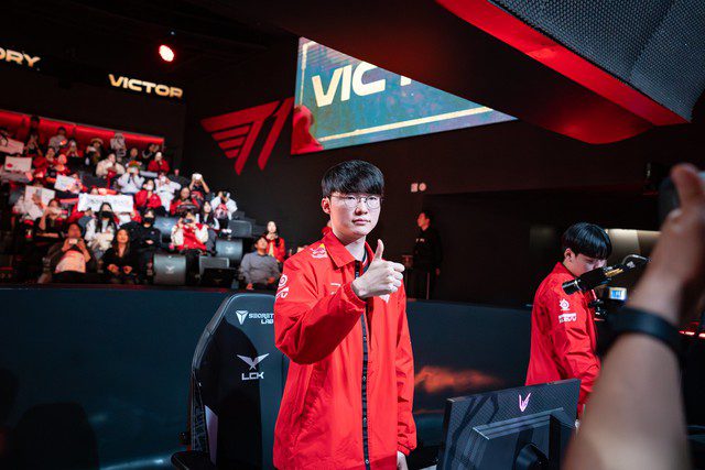 Not only Faker but every player deserves recognition for their contributions to professional League of Legends.