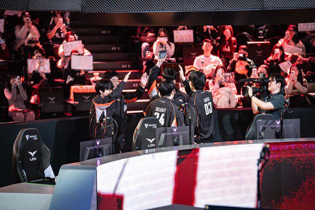 HLE is showing a harmonious gameplay and the players have been operating more smoothly.