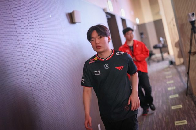 What does Smash have to replace Gumayusi?