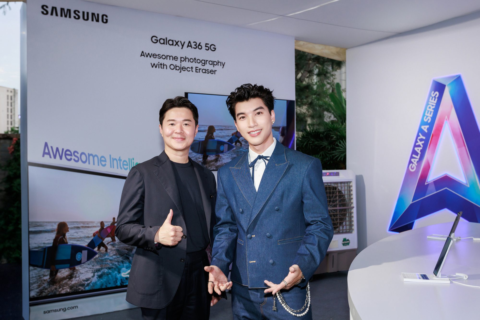 HIEUTHUHAI Appears at the Event