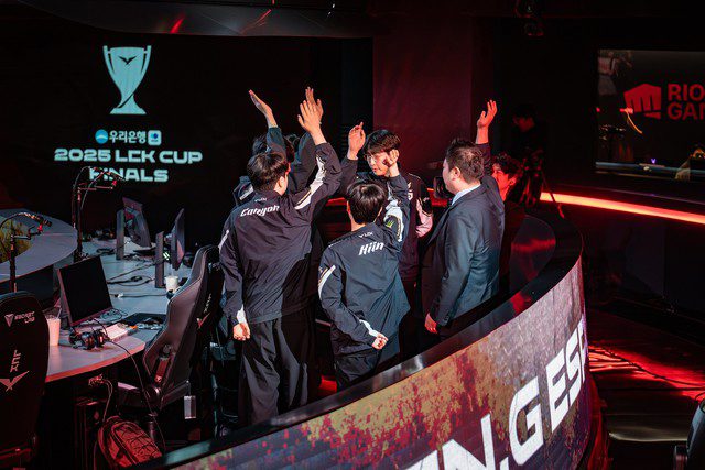 Gen.G has the most intense schedule among the three teams as they will face both HLE and T1 in the same opening week.