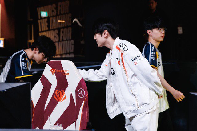 LPL representatives are in a state of full crisis.