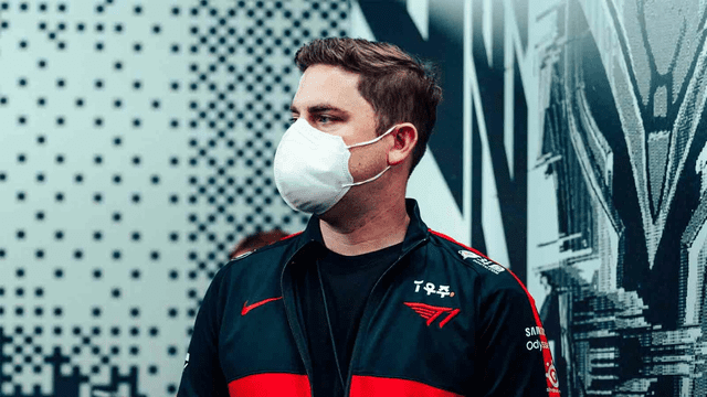 T1 has denied his statements in the AMA section when the Zeus incident broke out.