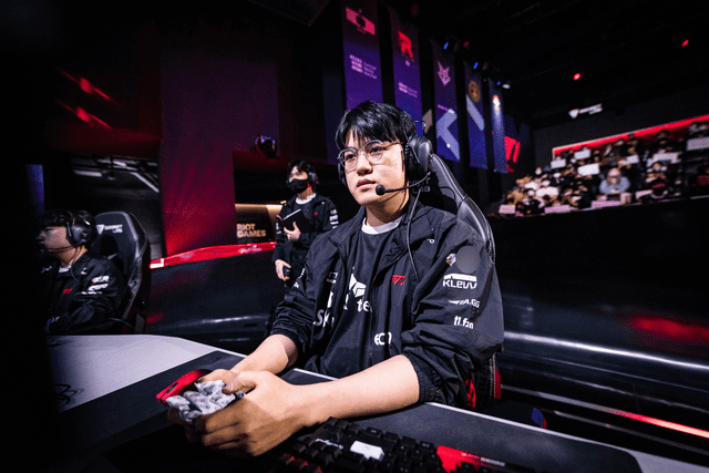 What T1 is doing is not too strange, but perhaps this team has been a bit hasty.