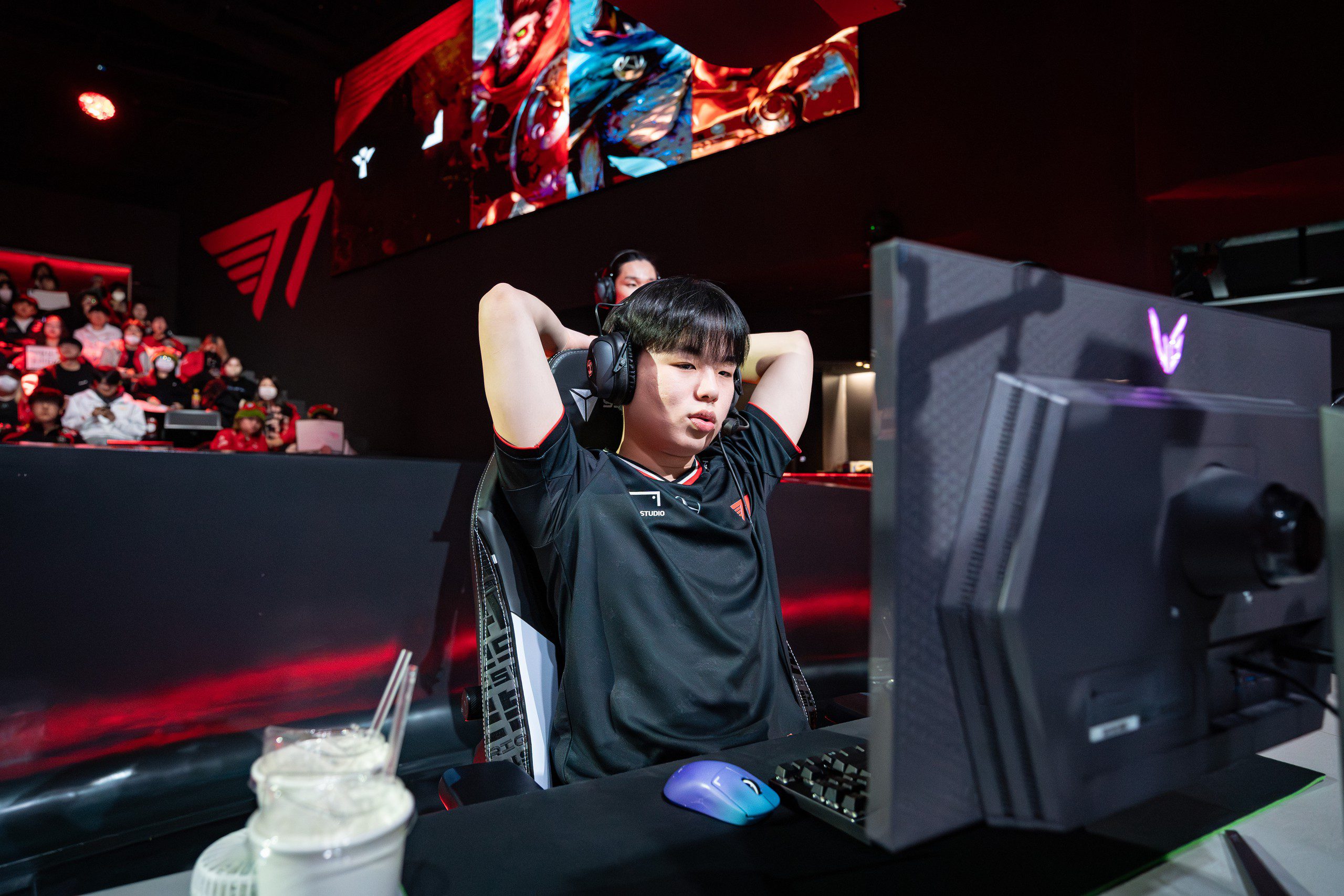 Smash has lost lane against almost all the ADCs he faced in the LCK Cup