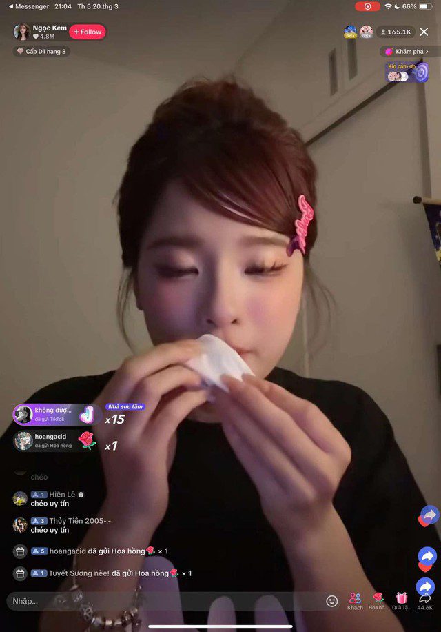 Ngoc Kem goes live and reveals many surprising details.