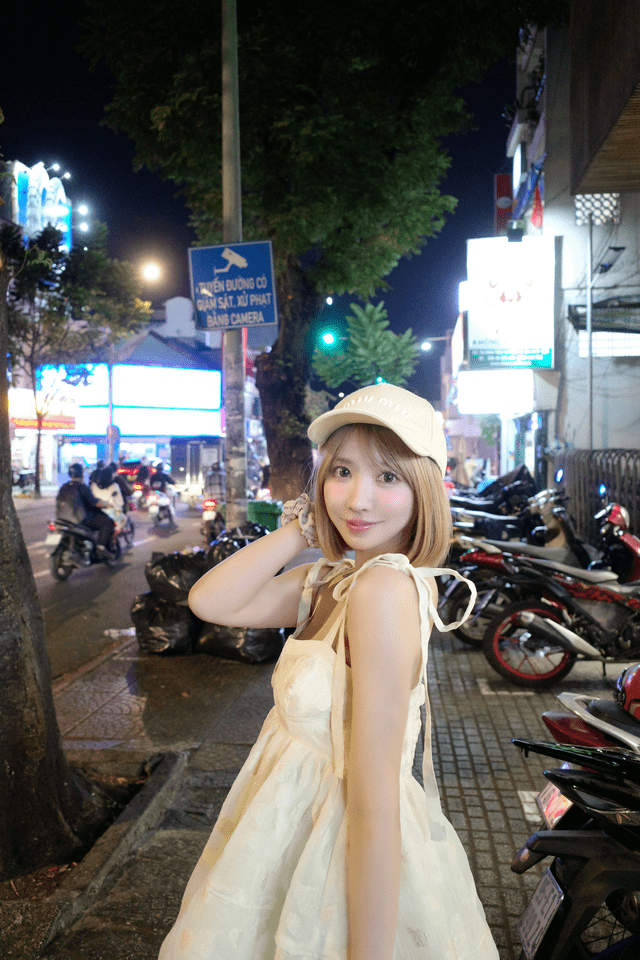 Yua Mikami's visit to Vietnam this time was quite low-key.