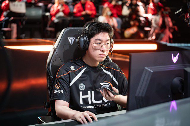 Zeus was too lackluster in his match.
