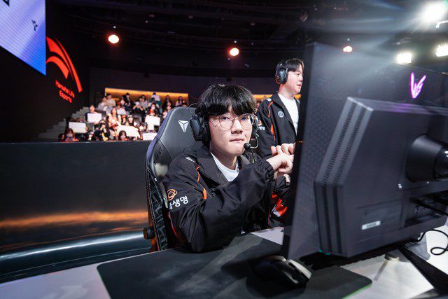 HLE had nothing to worry about as the opponents could make it difficult for Viper to play.