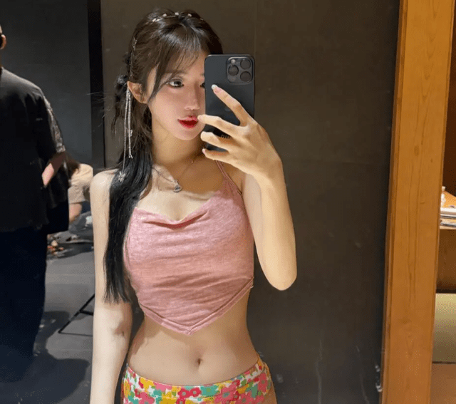 Female streamer Dai Meier is no stranger to the online community.
