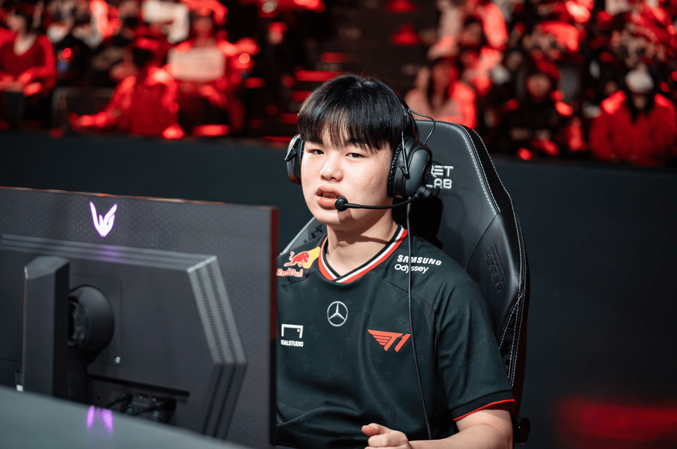 While it is clear that Gumayusi's playstyle (win lane - win game) is actually Smash's 