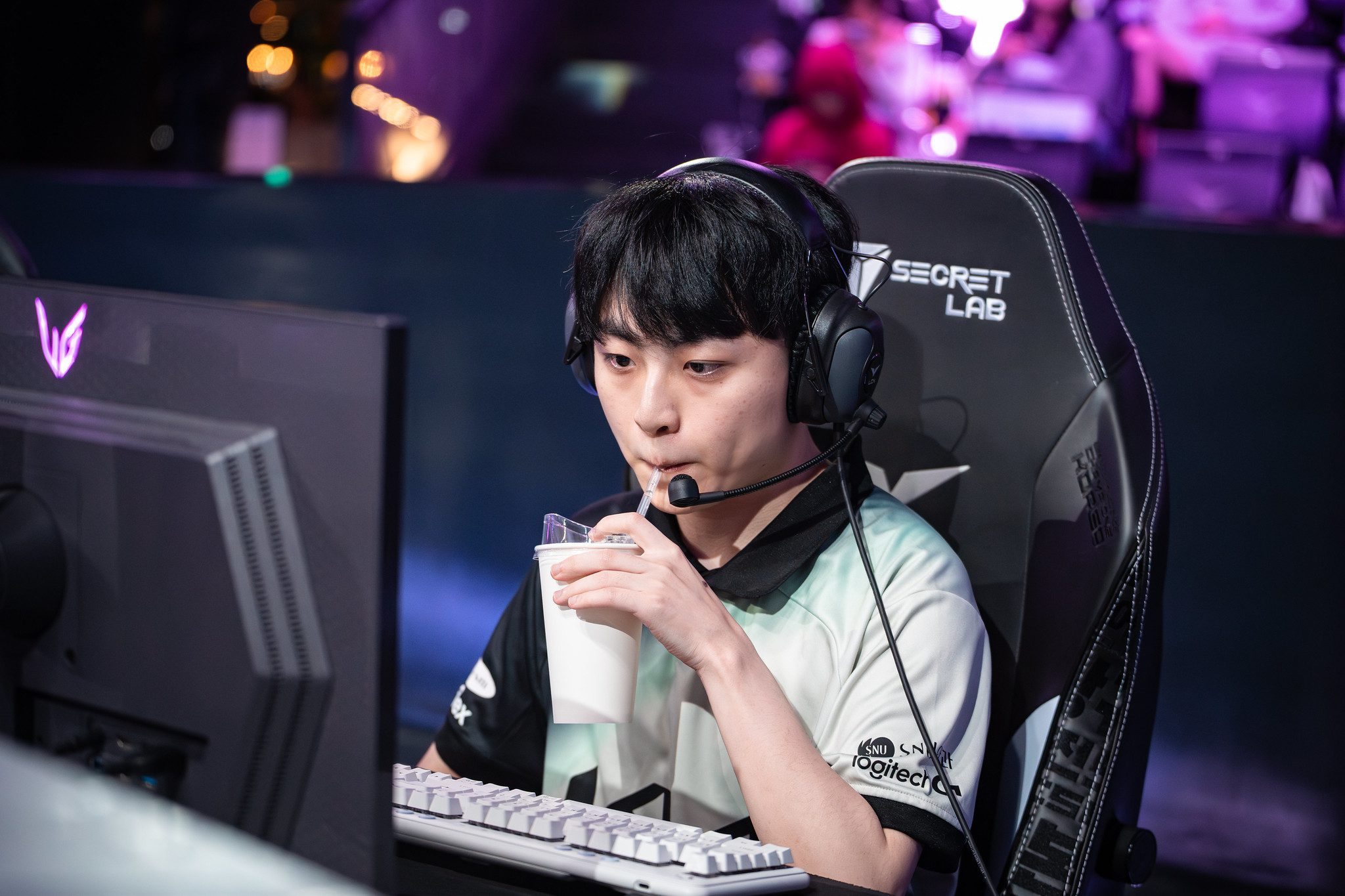 ShowMaker's performance is considered the main reason for DK's current losing streak (6 consecutive losses including the match against T1)