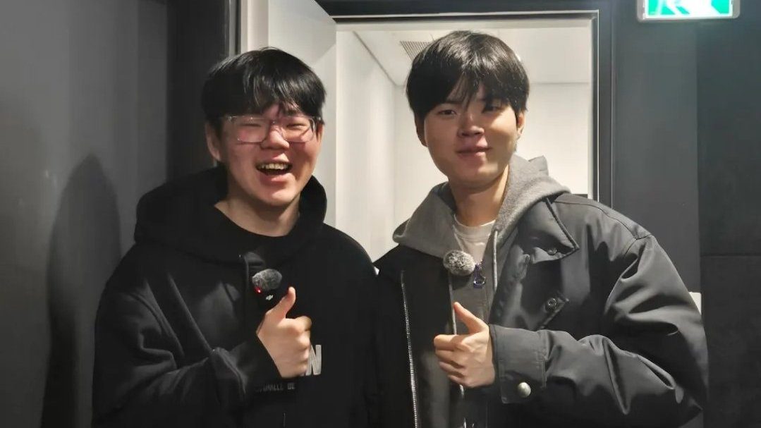 He is even compared to Deft, and LazyFeel himself admits he is a fan of his predecessor.