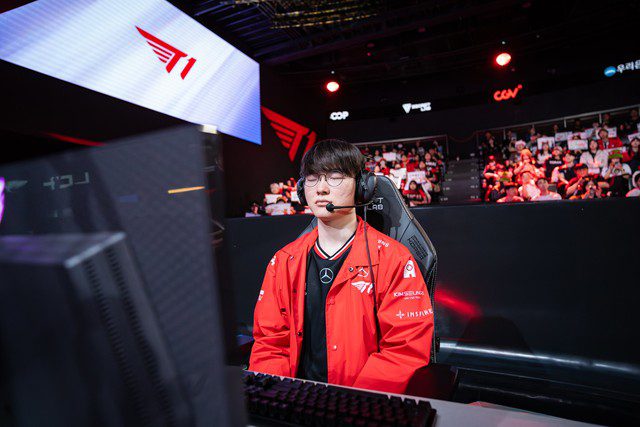 T1 has the opportunity to complete their group stage goal early this week.