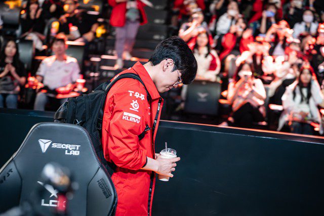 T1's unfortunate loss to NS.