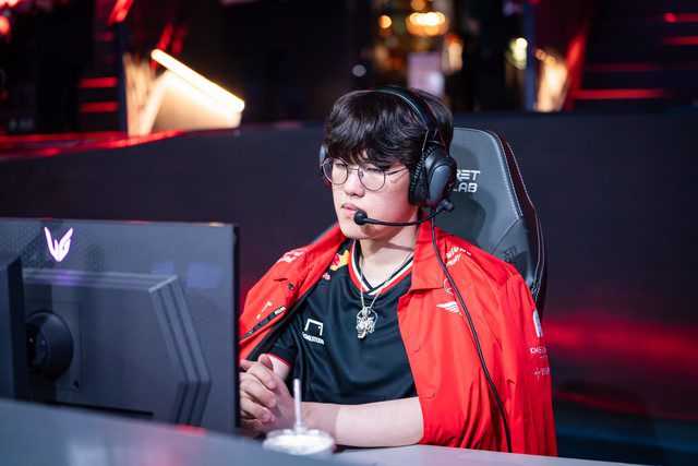 Oner tried hard, but two lost Smite attempts significantly contributed to T1's complete defeat.