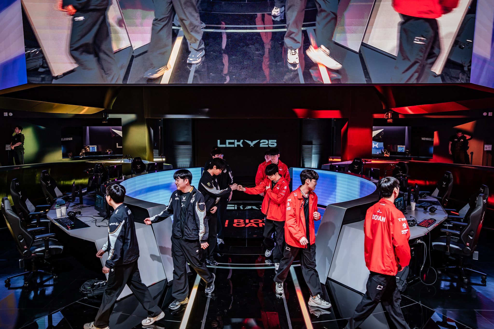 T1 is also the only team in Regular Seasons 2025 that almost defeated Gen.G twice