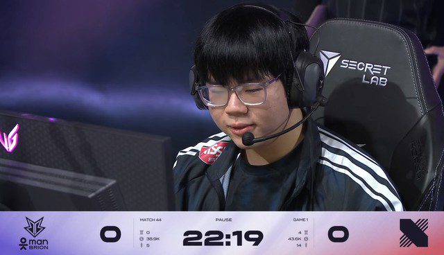 LazyFeel made history for Vietnamese LoL with a debut match in the officially recognized tournament of LCK.