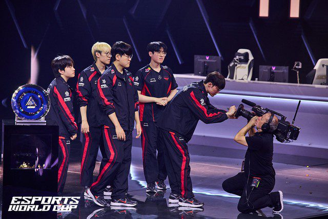 The success of EWC 2024 has benefited many Esports titles and publishers, notably LoL and Riot.