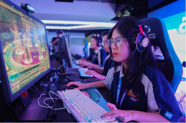 Audition gamers compete and train in a professional environment.