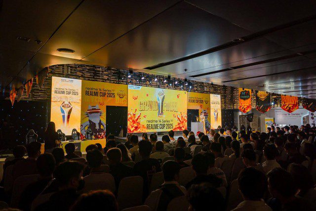 The final night of the realme Cup 2025 was organized with over 300 attendees in Ho Chi Minh City and nearly 6,500 viewers following the live broadcast channels.