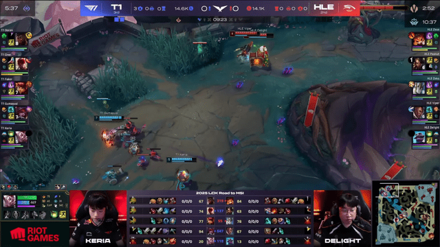 Gumayusi and Keria's excellent laning skills help them dominate the opposing duo of Viper and Delight.