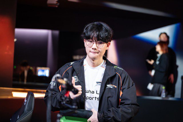 Clearly, Viper no longer has the high performance or composure compared to his championship-winning phase at the Worlds.