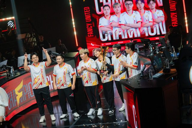 Fancy United Esports has excellently become the champion of OVS 3.
