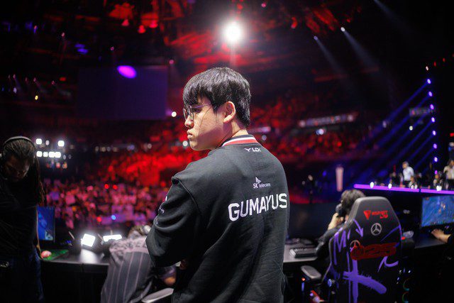 Gumayusi and T1 are both in very high form.