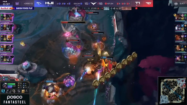 Zeka had full Flash, Ultimate, and confidence but Faker's timing on Seismic Shove was spot on.