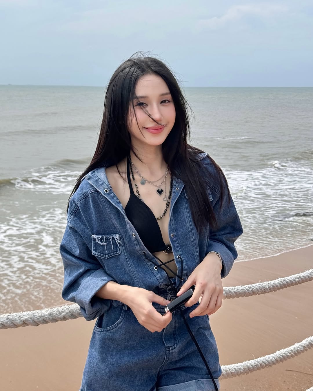 The female streamer is still trying to find the best development path for herself