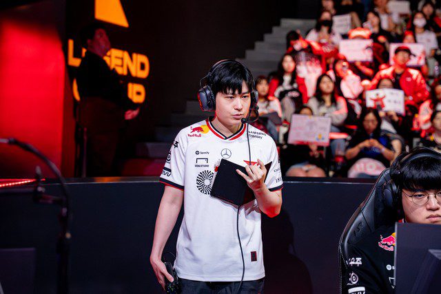 T1 can be said to have had many moments of complacency.