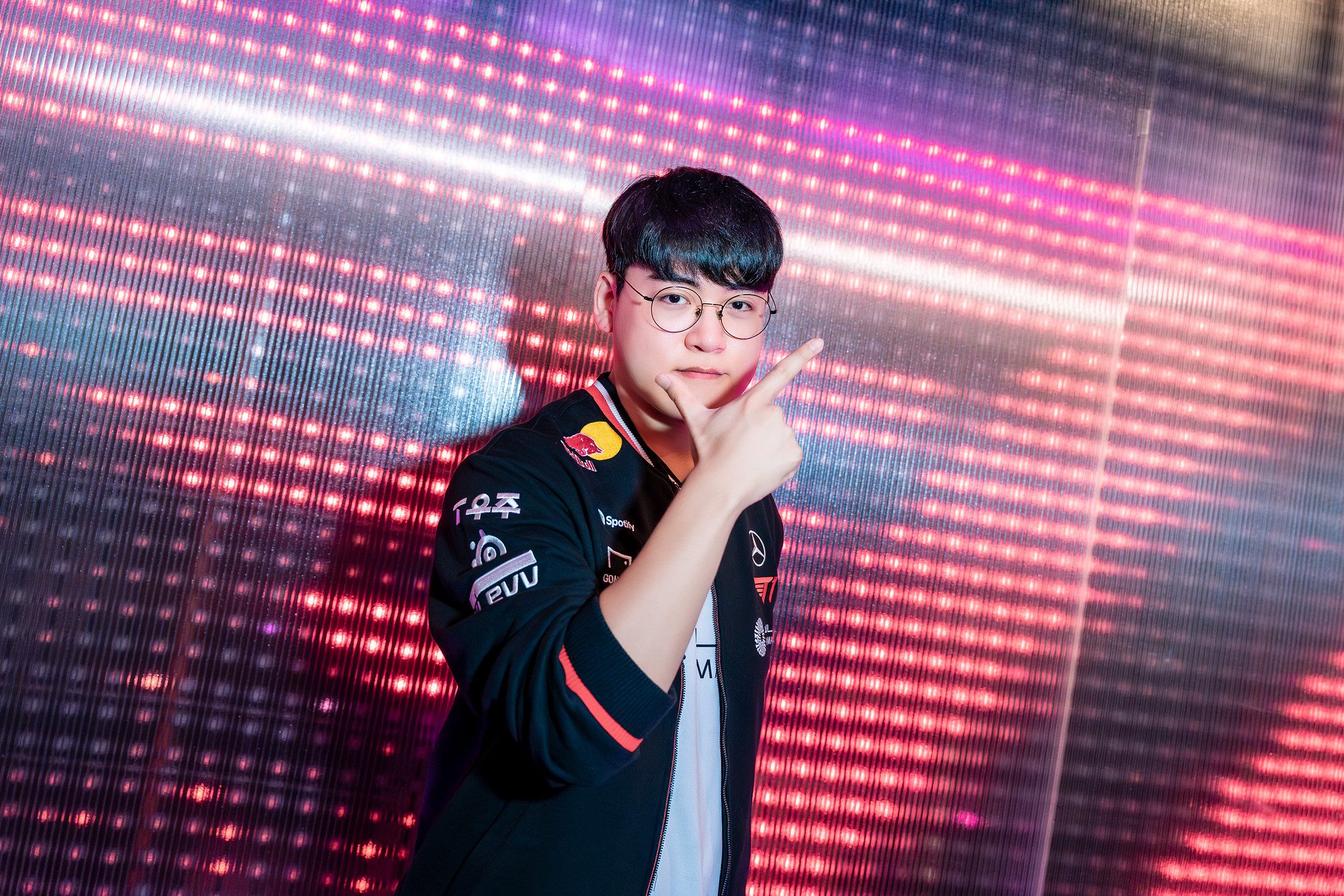 T1 is owning a precious gem