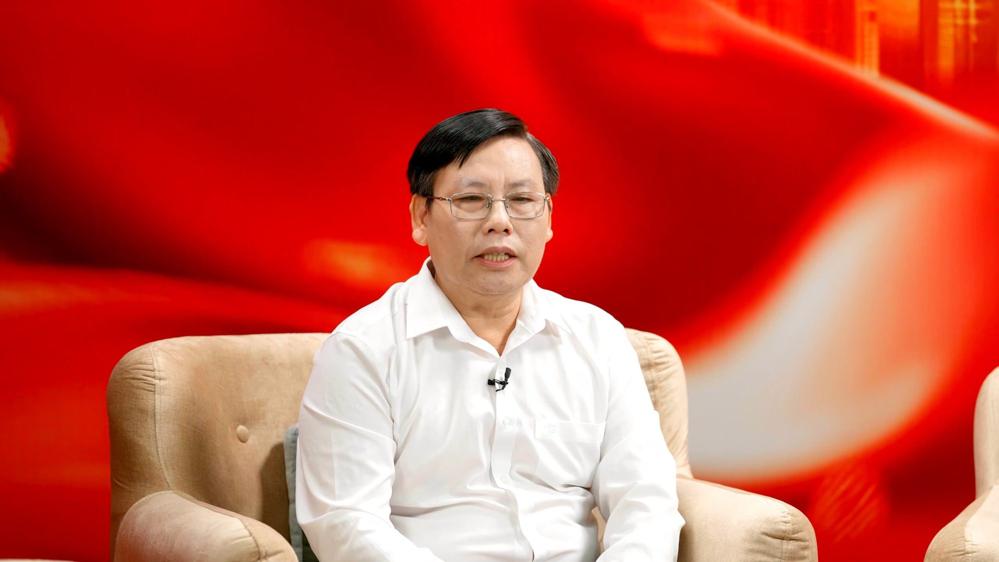 Mr. Đinh Ngọc Sơn - Secretary of the Party Cell of Residential Area 9, Cầu Giấy