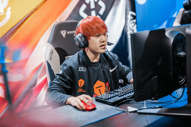 If JackeyLove retires, it will be a huge loss for TES and the LPL, as well as the League of Legends community.