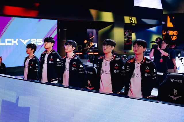 If T1 hadn't made self-destructive moves at the start of the season, the results might have been better.
