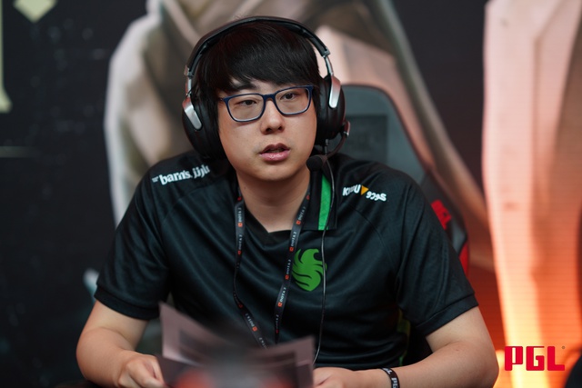 Recently, Aui_2000 won TI 2025 with Team Falcons